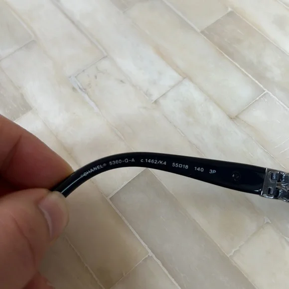 Chanel Polarized Navy Chain Sunglasses! - Picture 5 of 14